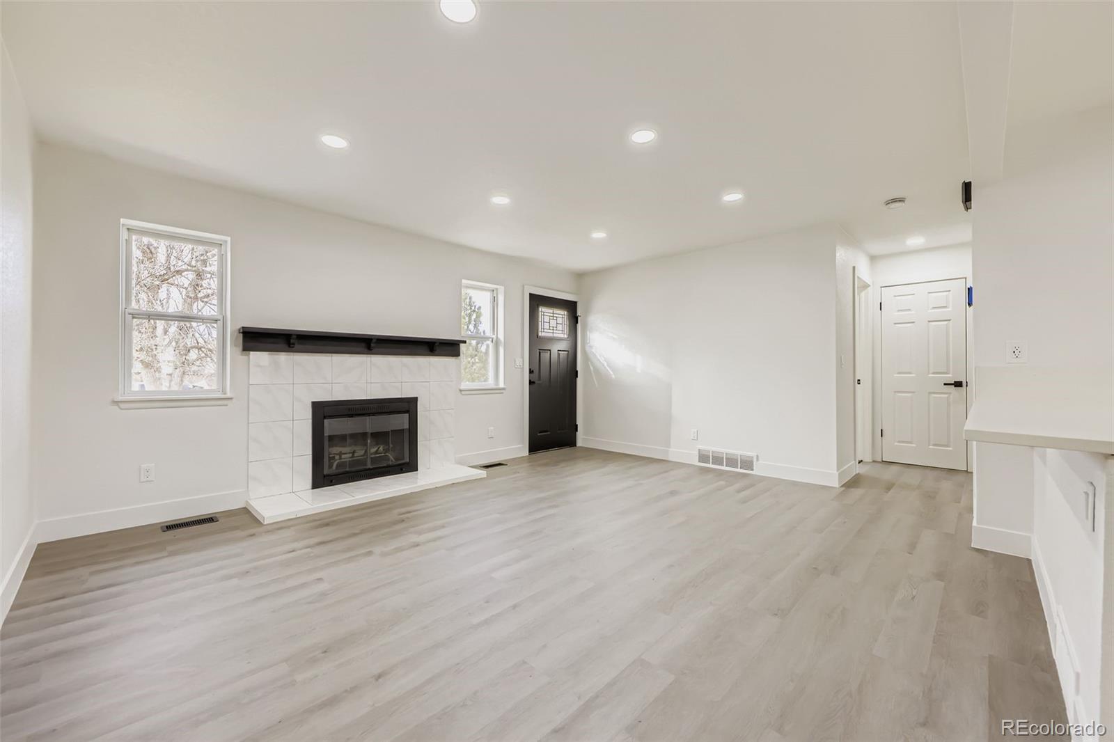 MLS Image #4 for 8566  cody court,arvada, Colorado