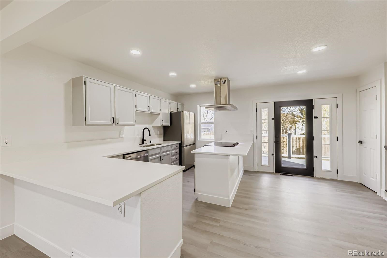 MLS Image #7 for 8566  cody court,arvada, Colorado