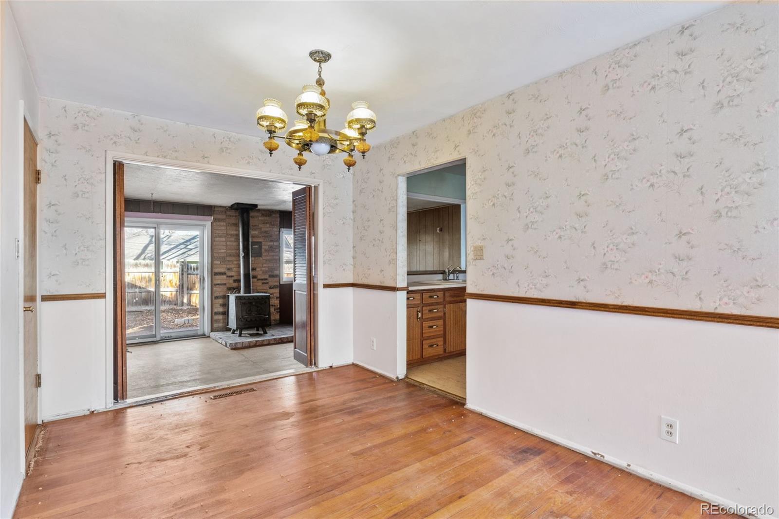 MLS Image #5 for 1522  kingsley drive,colorado springs, Colorado