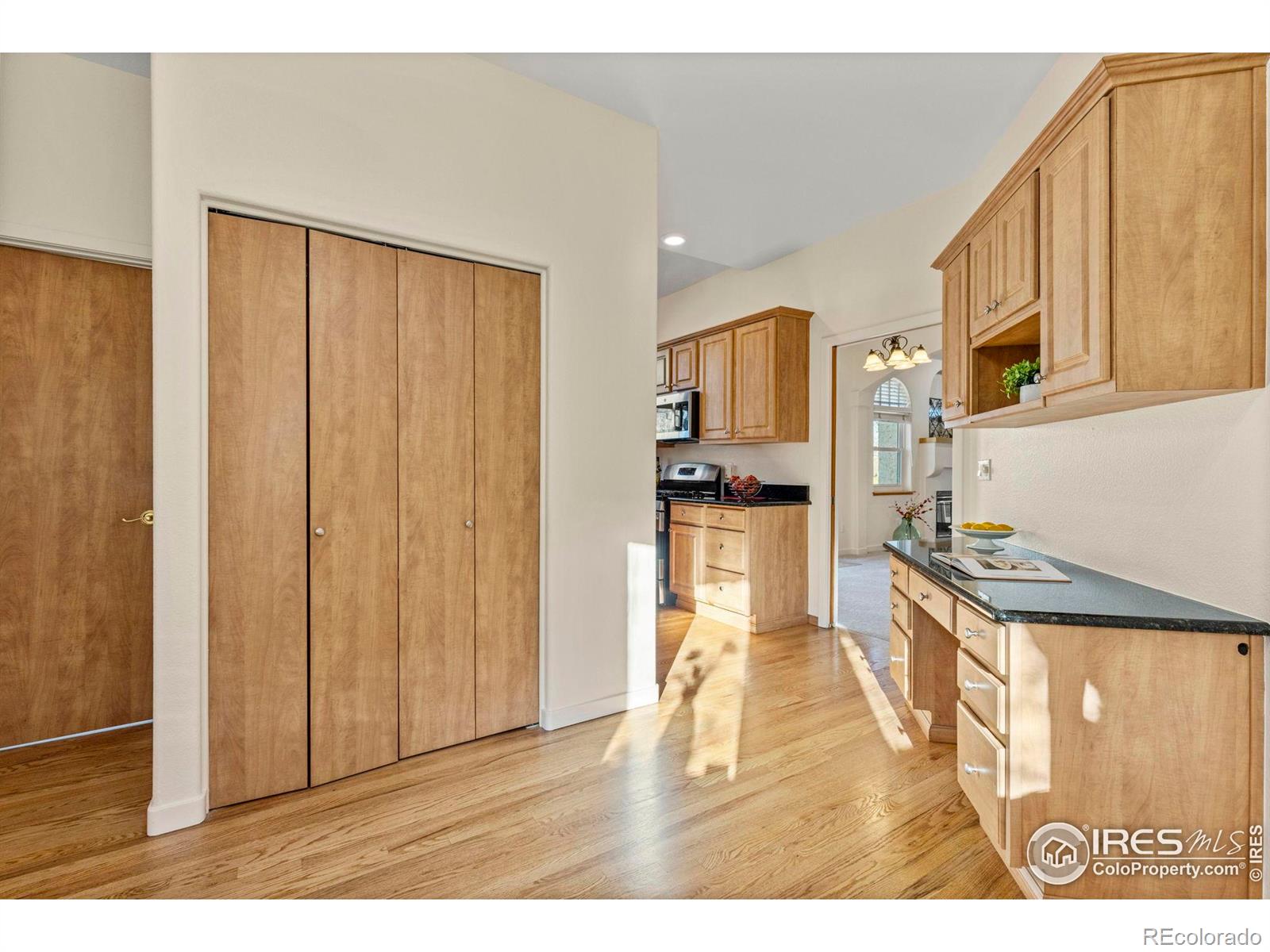 MLS Image #18 for 784  club circle,louisville, Colorado