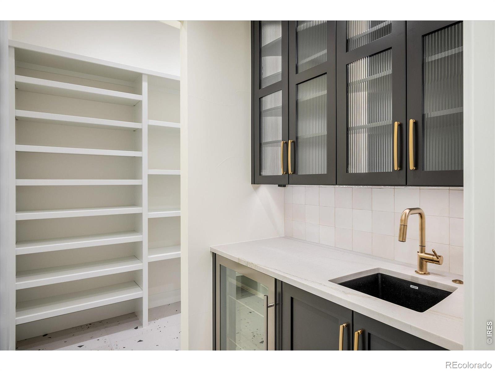 MLS Image #22 for 848  trail ridge drive,louisville, Colorado