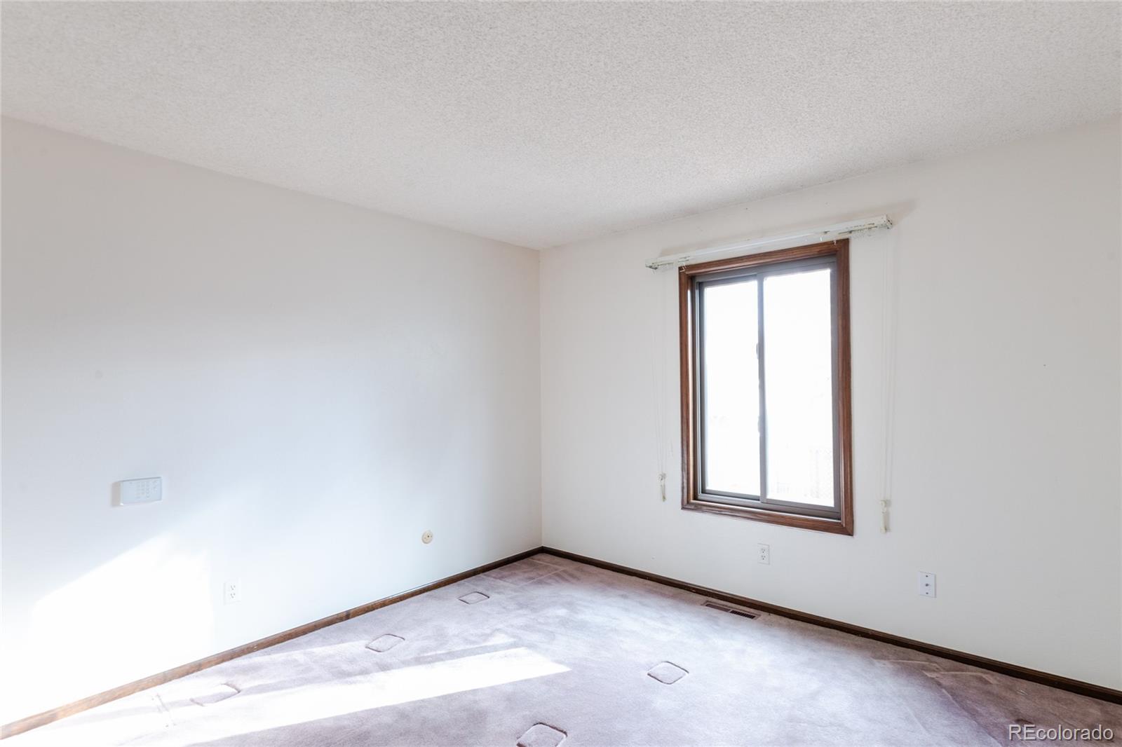 MLS Image #18 for 12280 e vassar drive,aurora, Colorado