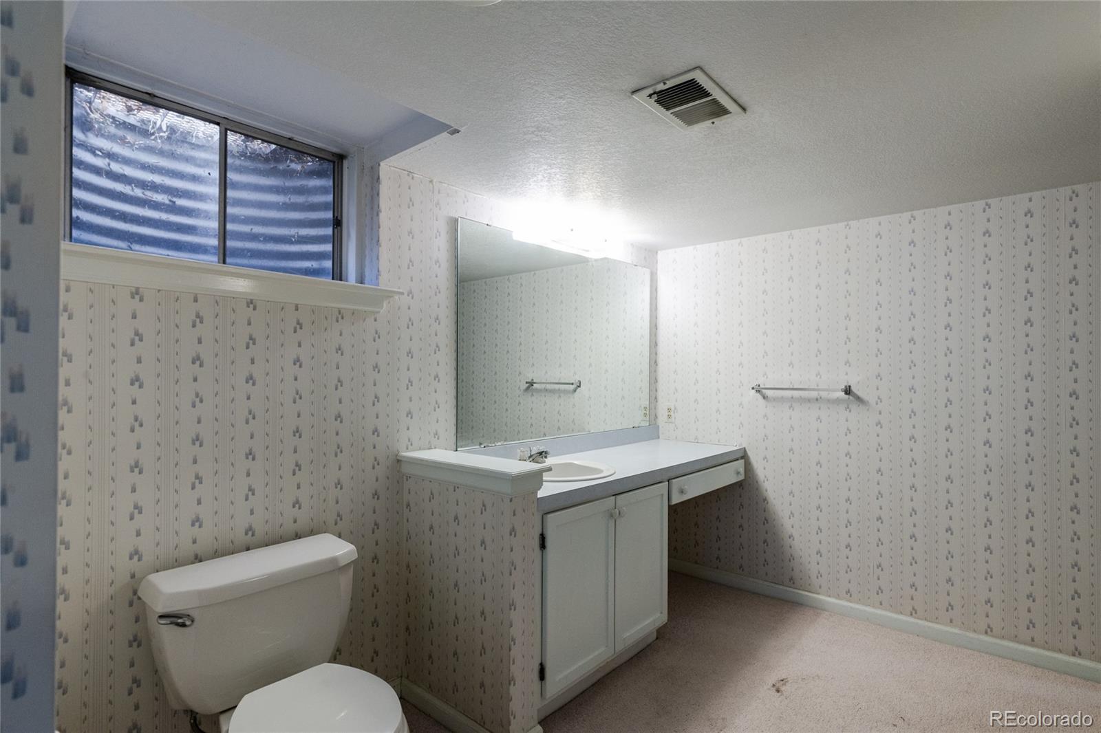 MLS Image #25 for 12280 e vassar drive,aurora, Colorado