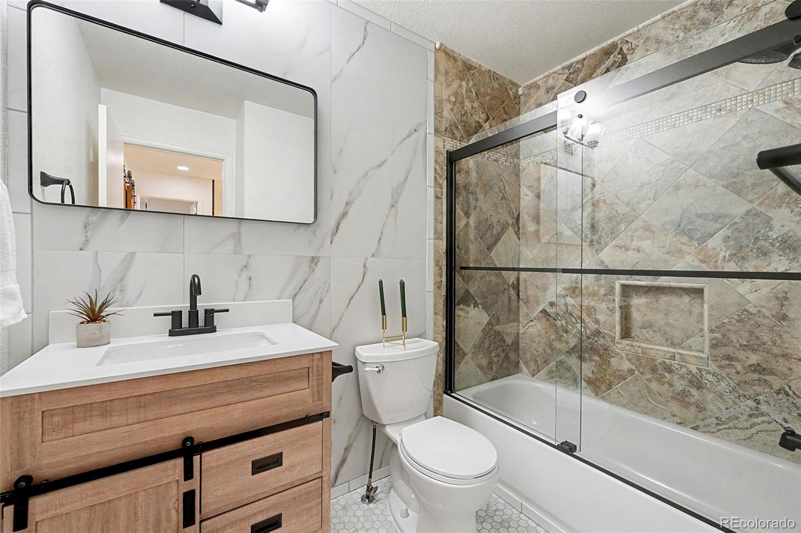 MLS Image #18 for 3900 n jebel street,denver, Colorado