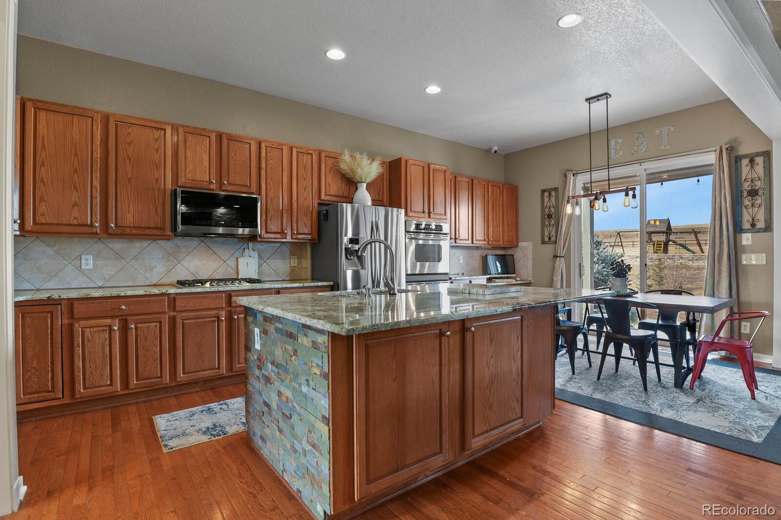 MLS Image #11 for 4555  pleasant valley circle,elizabeth, Colorado