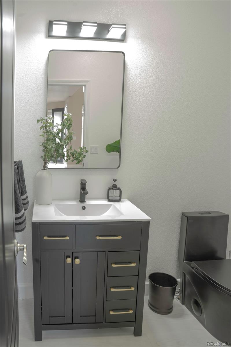 MLS Image #17 for 22163 e rowland place,aurora, Colorado