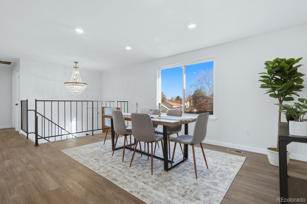 MLS Image #2 for 3173 s nucla street,aurora, Colorado
