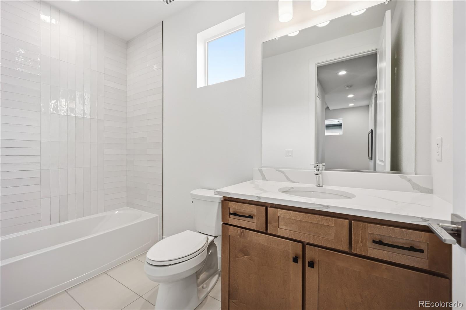 MLS Image #15 for 10916 e hinsdale circle,englewood, Colorado