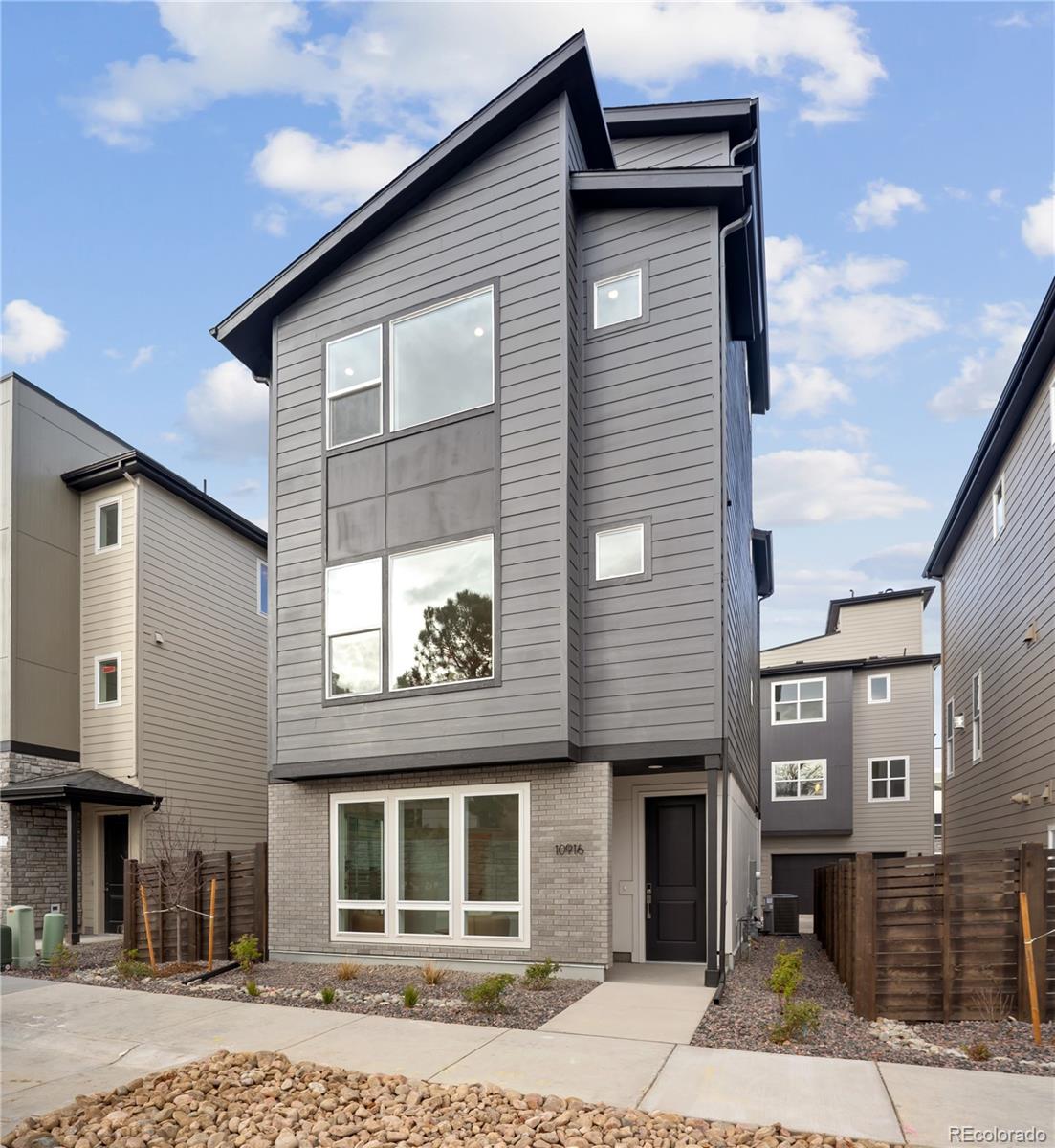 MLS Image #32 for 10916 e hinsdale circle,englewood, Colorado