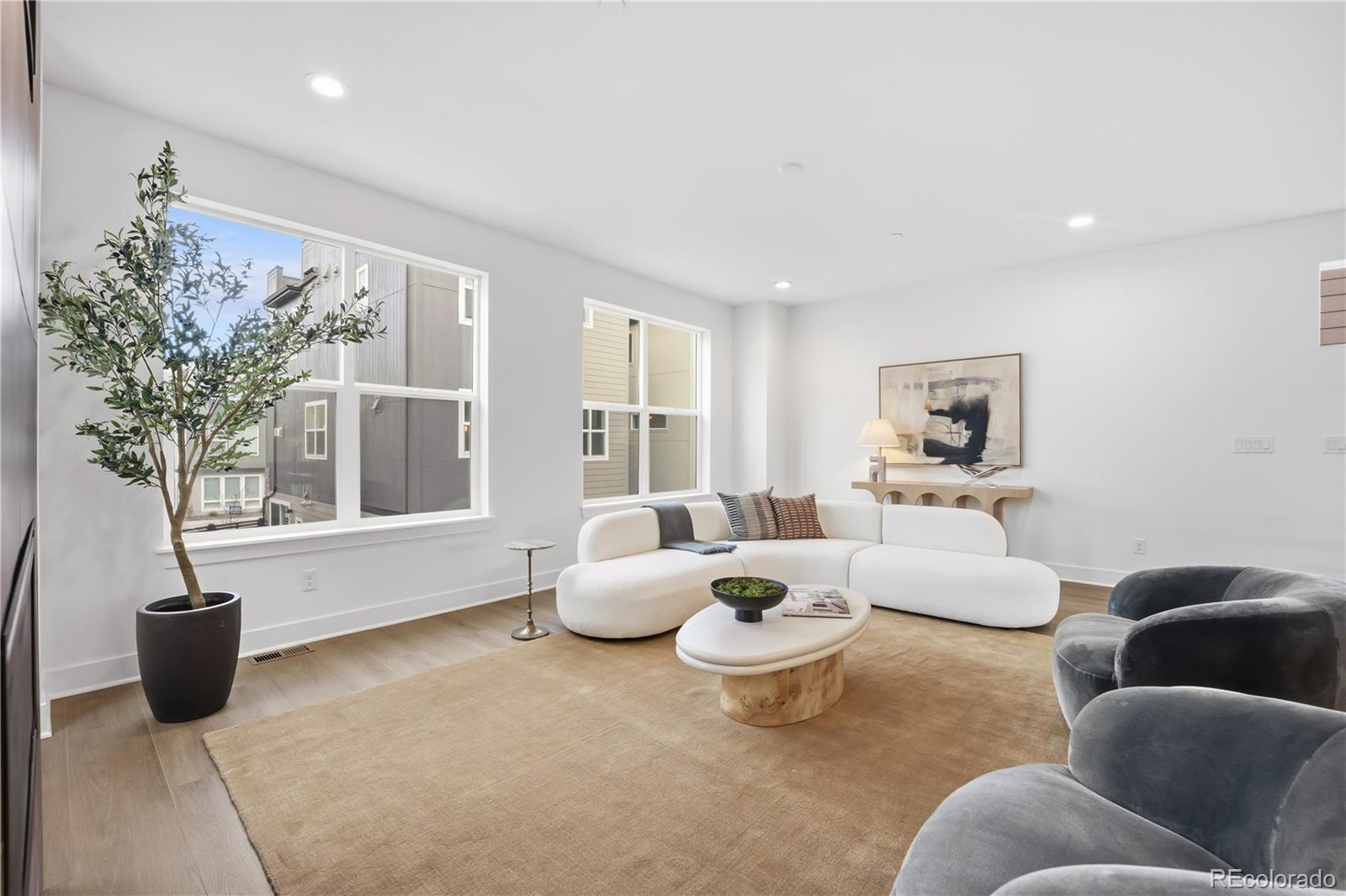 MLS Image #4 for 10916 e hinsdale circle,englewood, Colorado