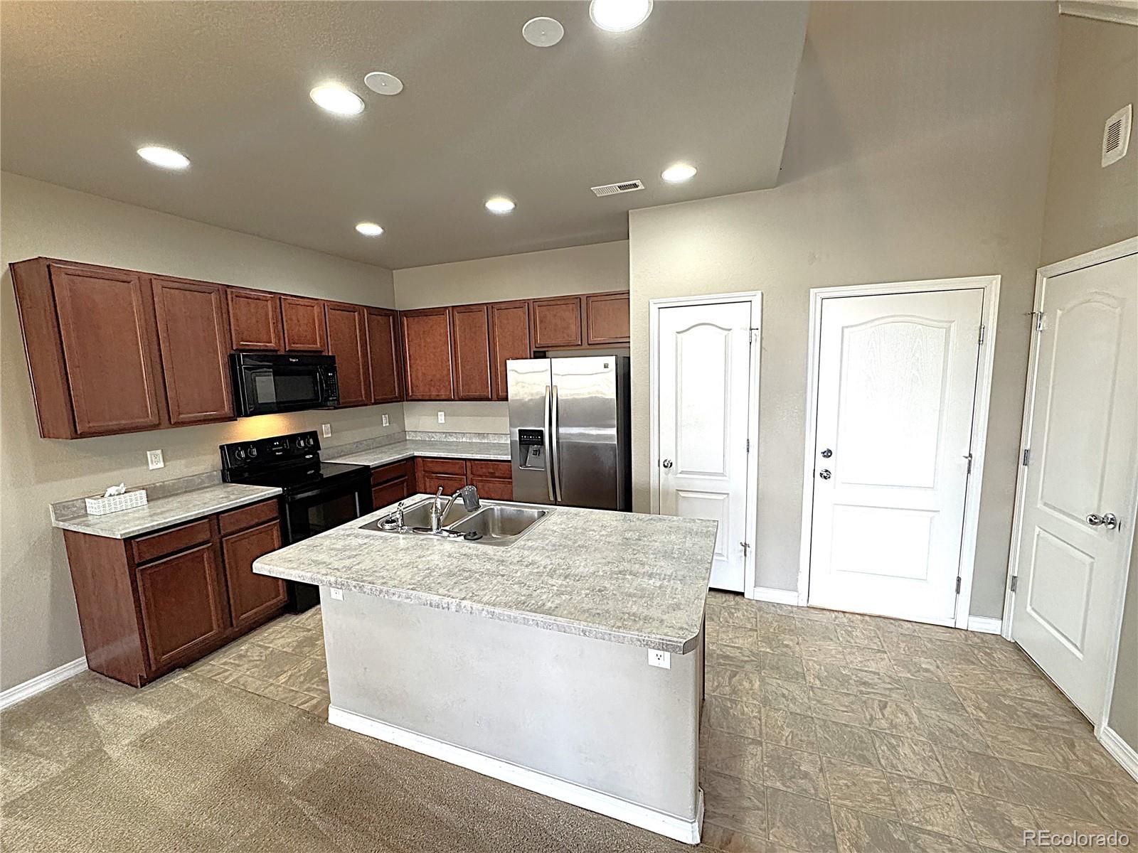 MLS Image #8 for 8856  bella flora heights,colorado springs, Colorado