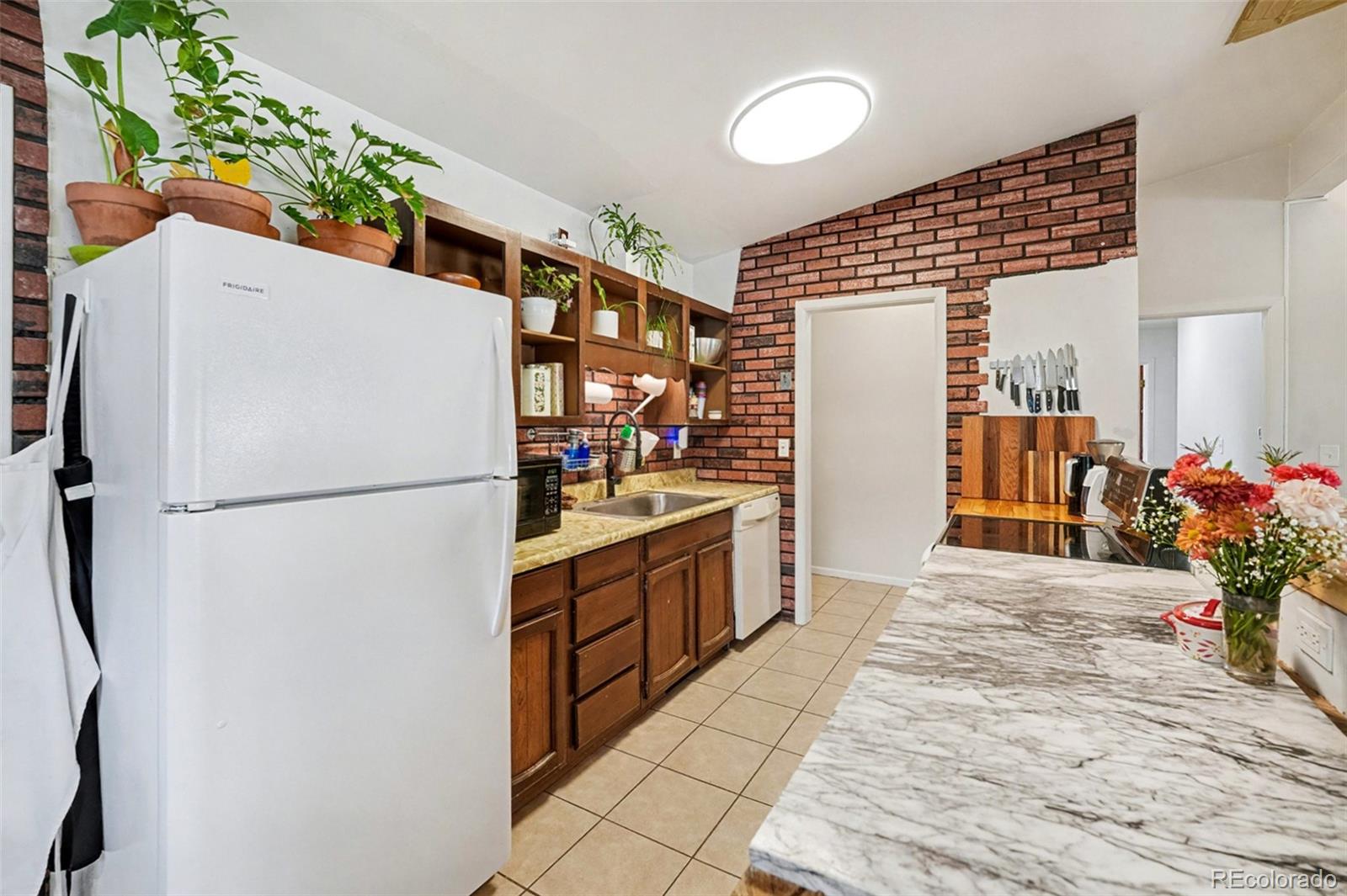 MLS Image #10 for 8166  nola drive,denver, Colorado