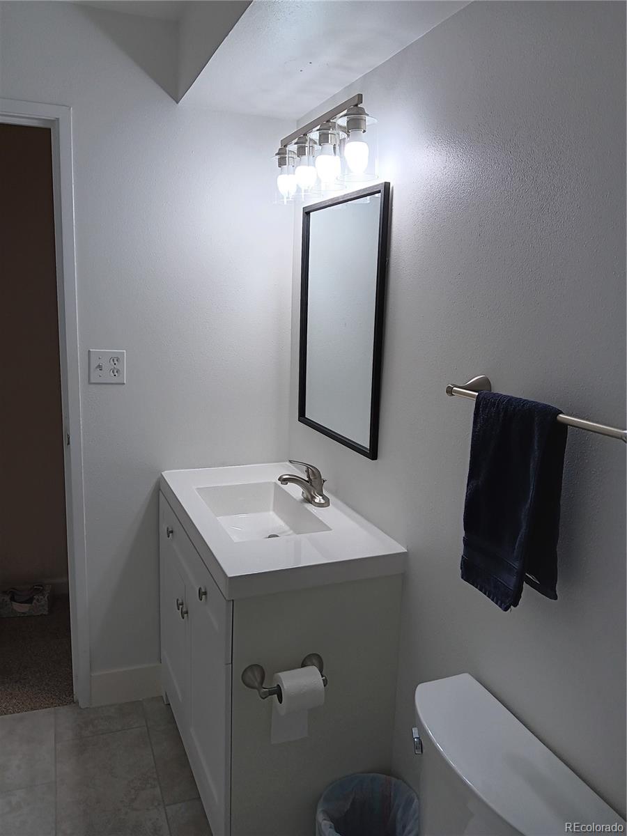 MLS Image #11 for 3465 s poplar street 304,denver, Colorado
