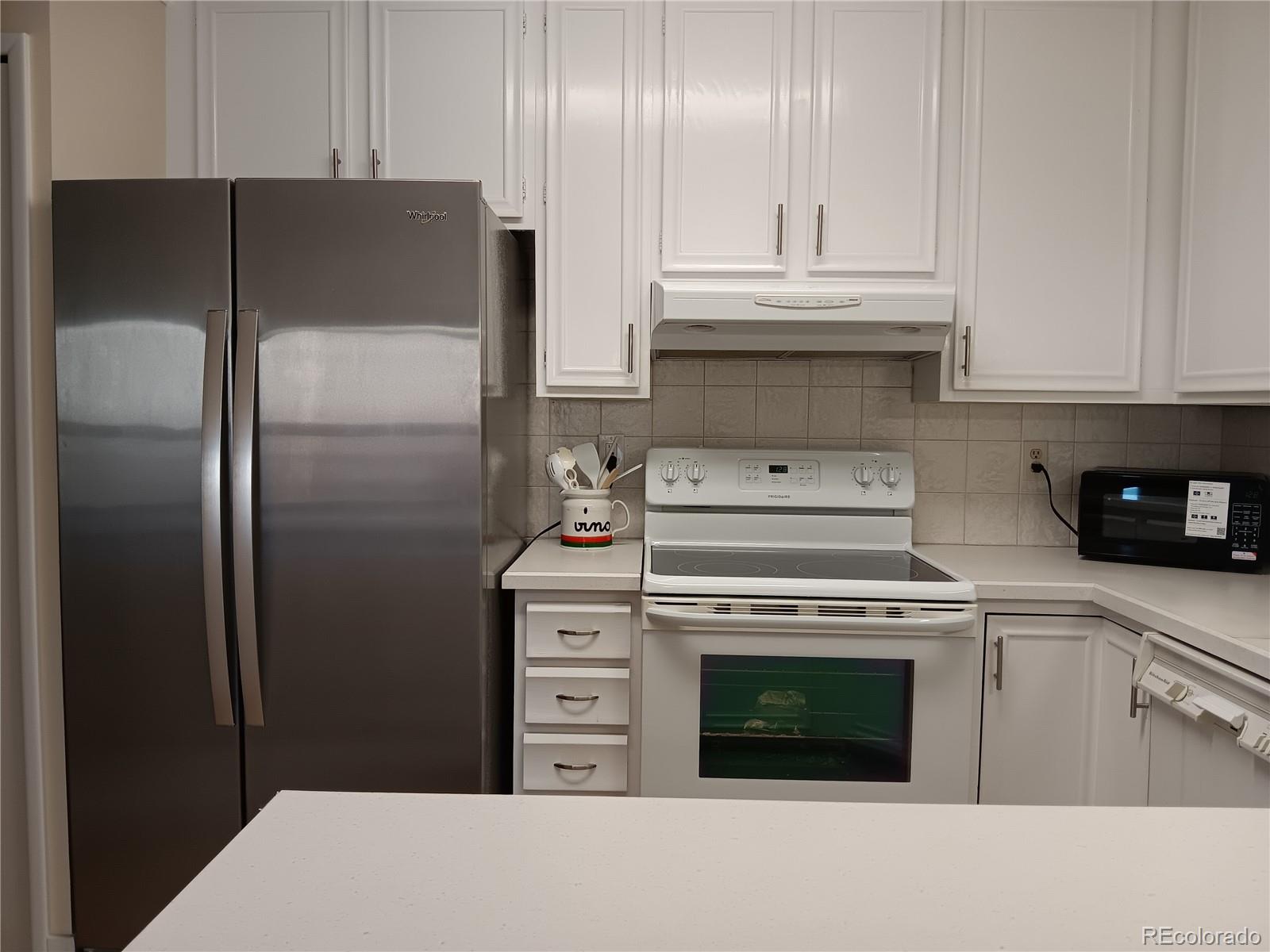 MLS Image #3 for 3465 s poplar street 304,denver, Colorado