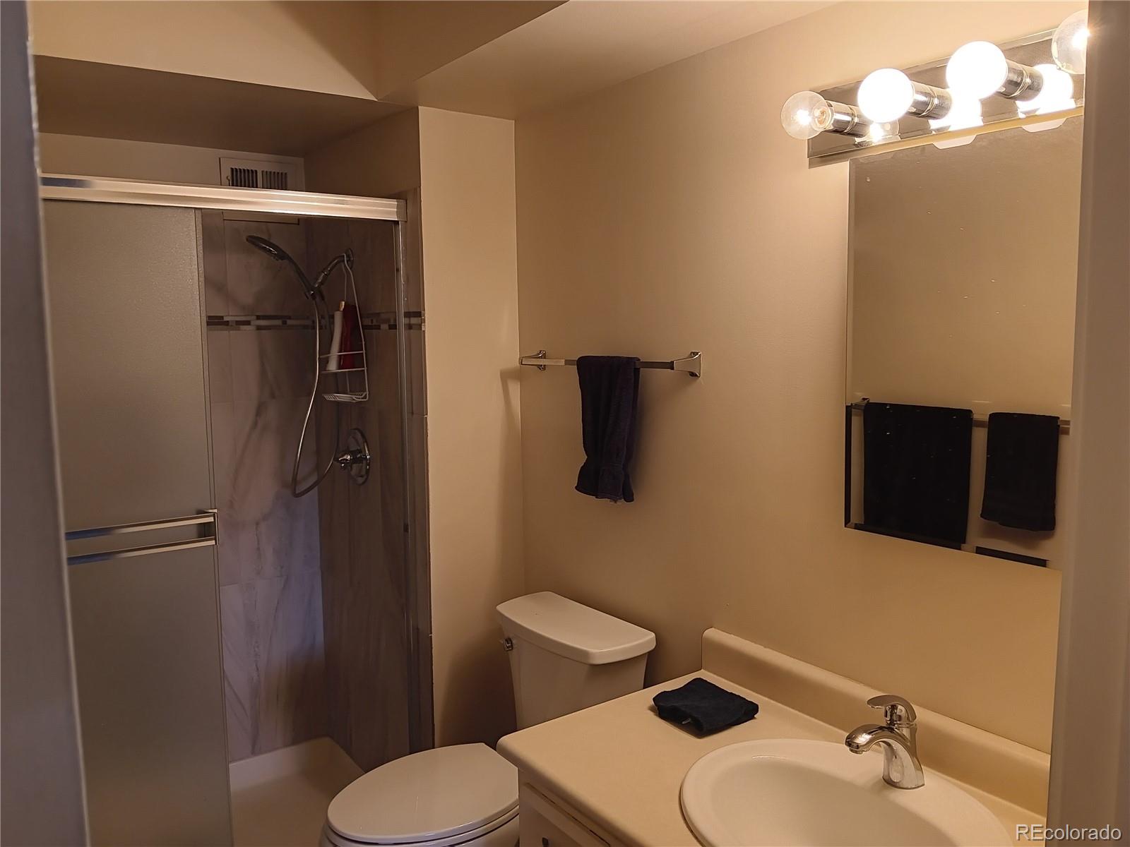 MLS Image #9 for 3465 s poplar street 304,denver, Colorado