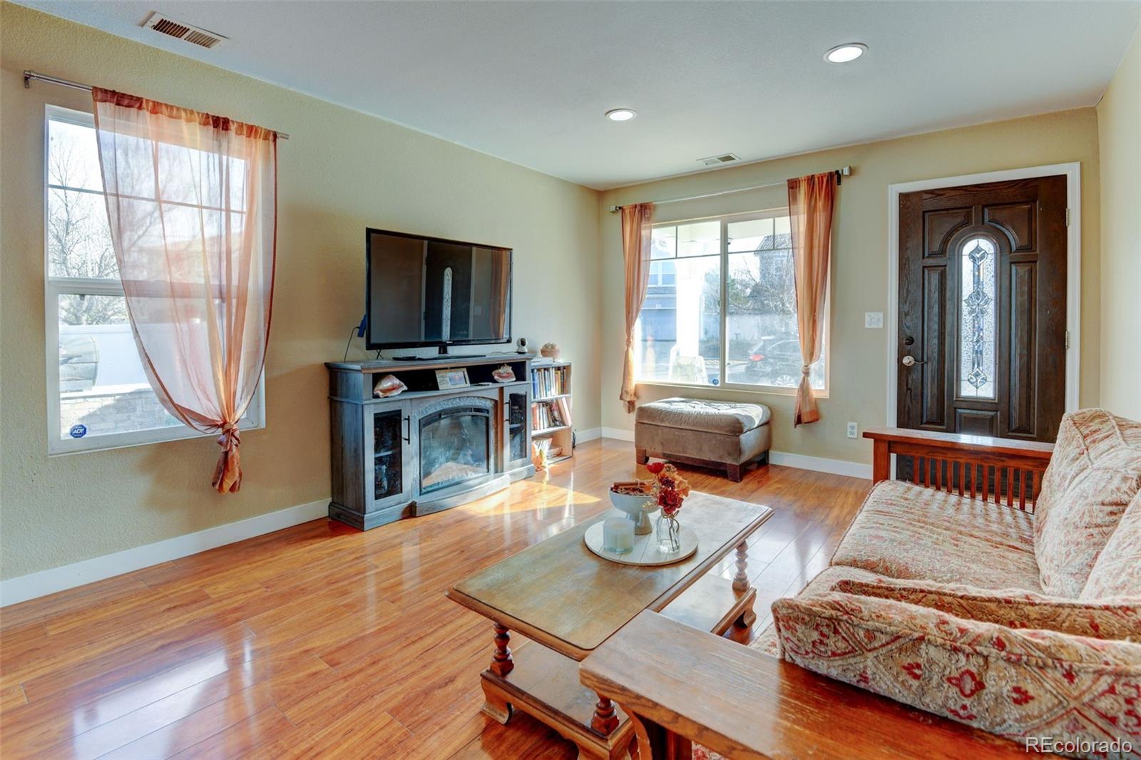 MLS Image #6 for 5555  perth court,denver, Colorado
