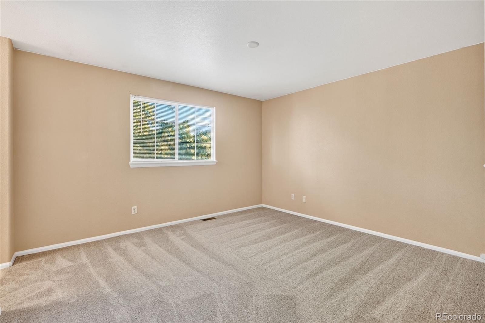MLS Image #29 for 14330 e elk drive,denver, Colorado