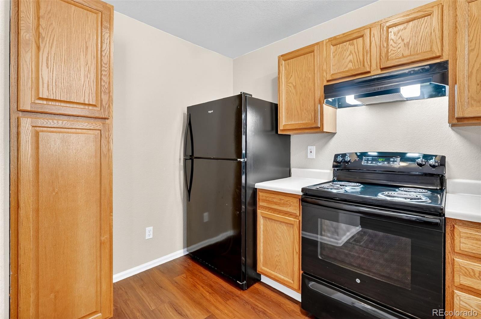 MLS Image #5 for 14330 e elk drive,denver, Colorado