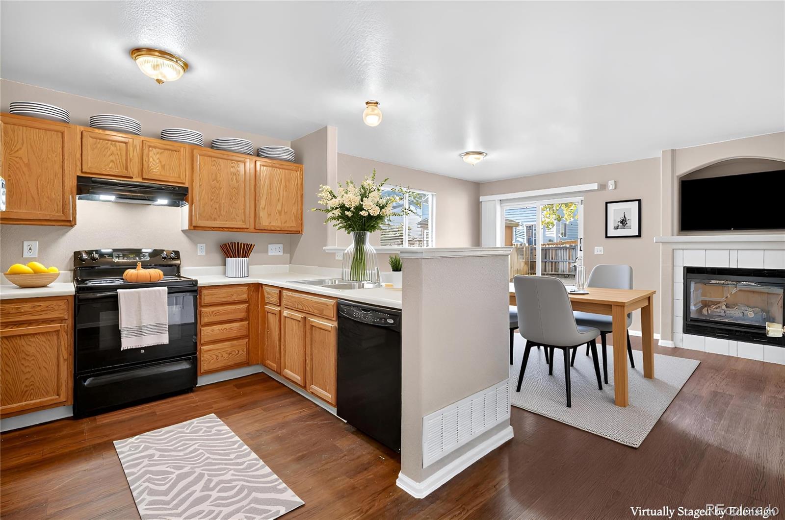 MLS Image #6 for 14330 e elk drive,denver, Colorado