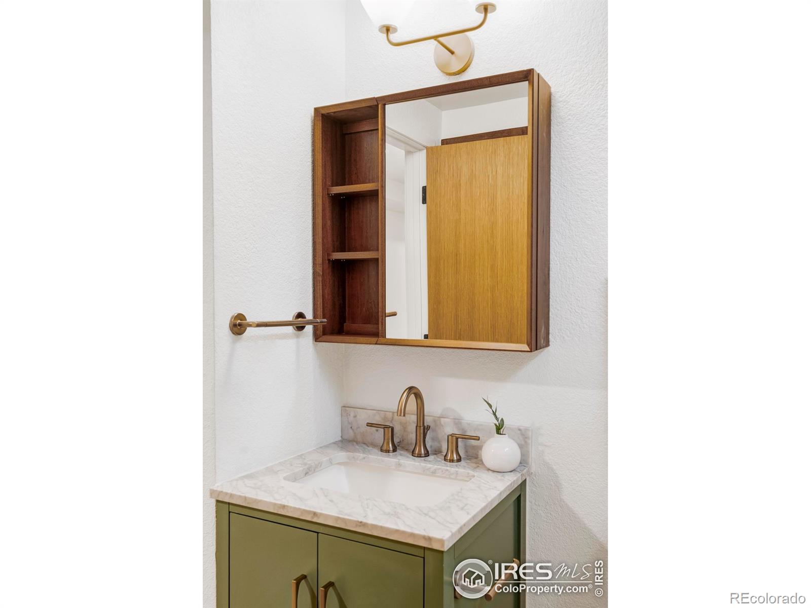 MLS Image #33 for 1112  robertson street,fort collins, Colorado