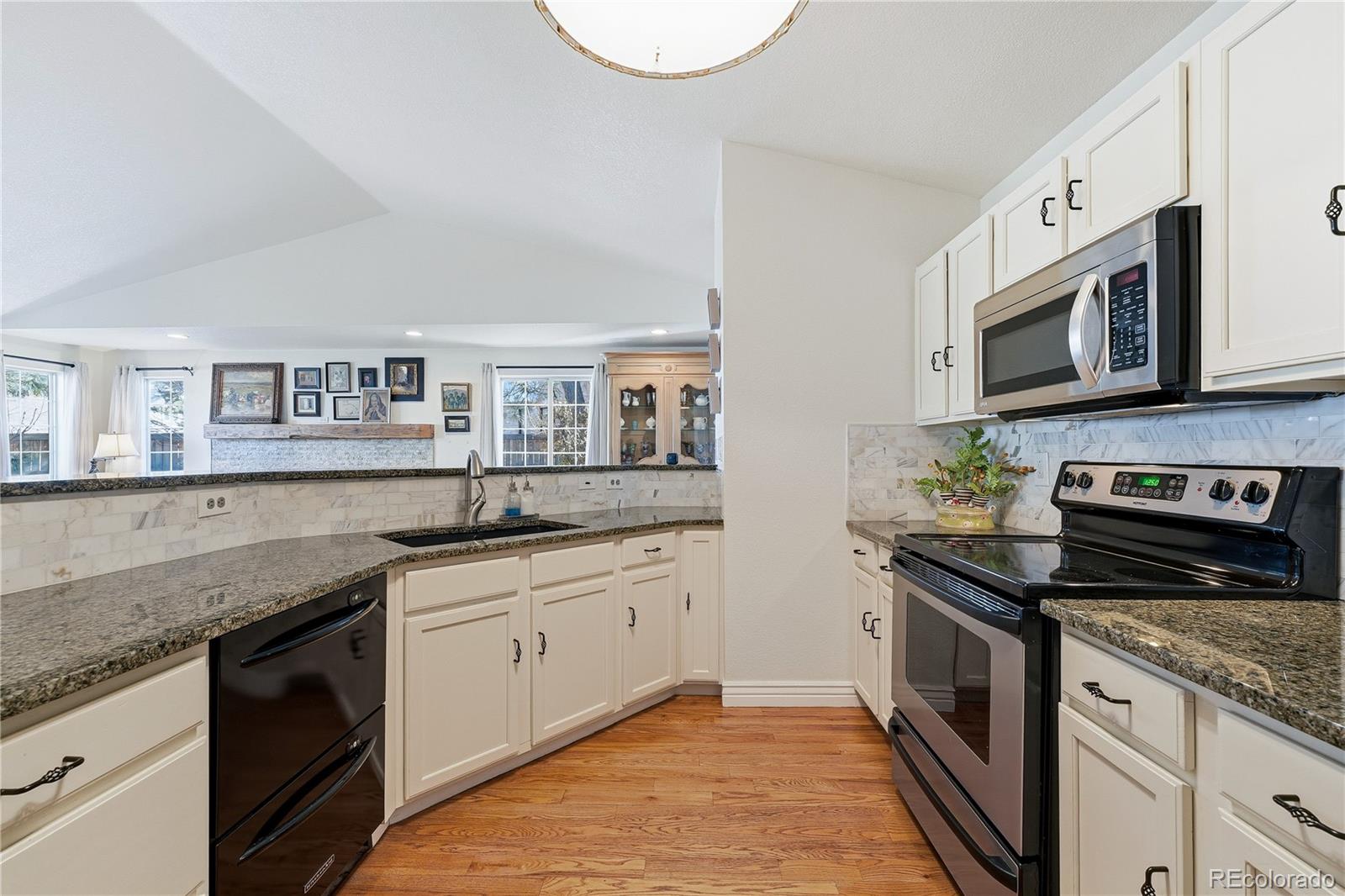 MLS Image #11 for 6422 s dallas court ,englewood, Colorado