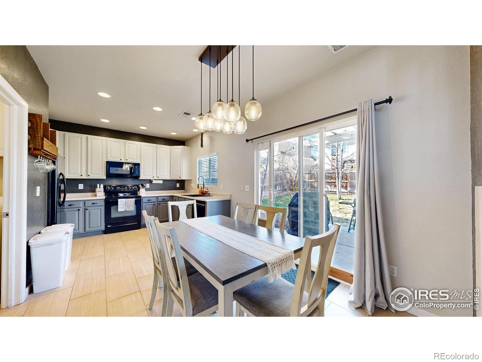 MLS Image #6 for 12951  syracuse street,thornton, Colorado