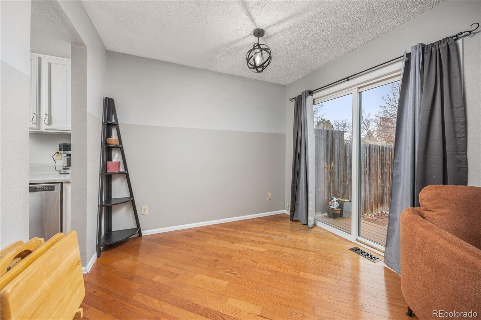 MLS Image #8 for 8782  carr loop,arvada, Colorado