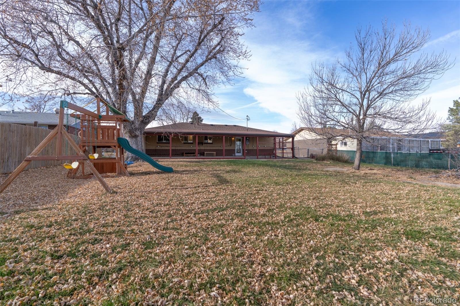 MLS Image #19 for 8268  loretta drive,denver, Colorado