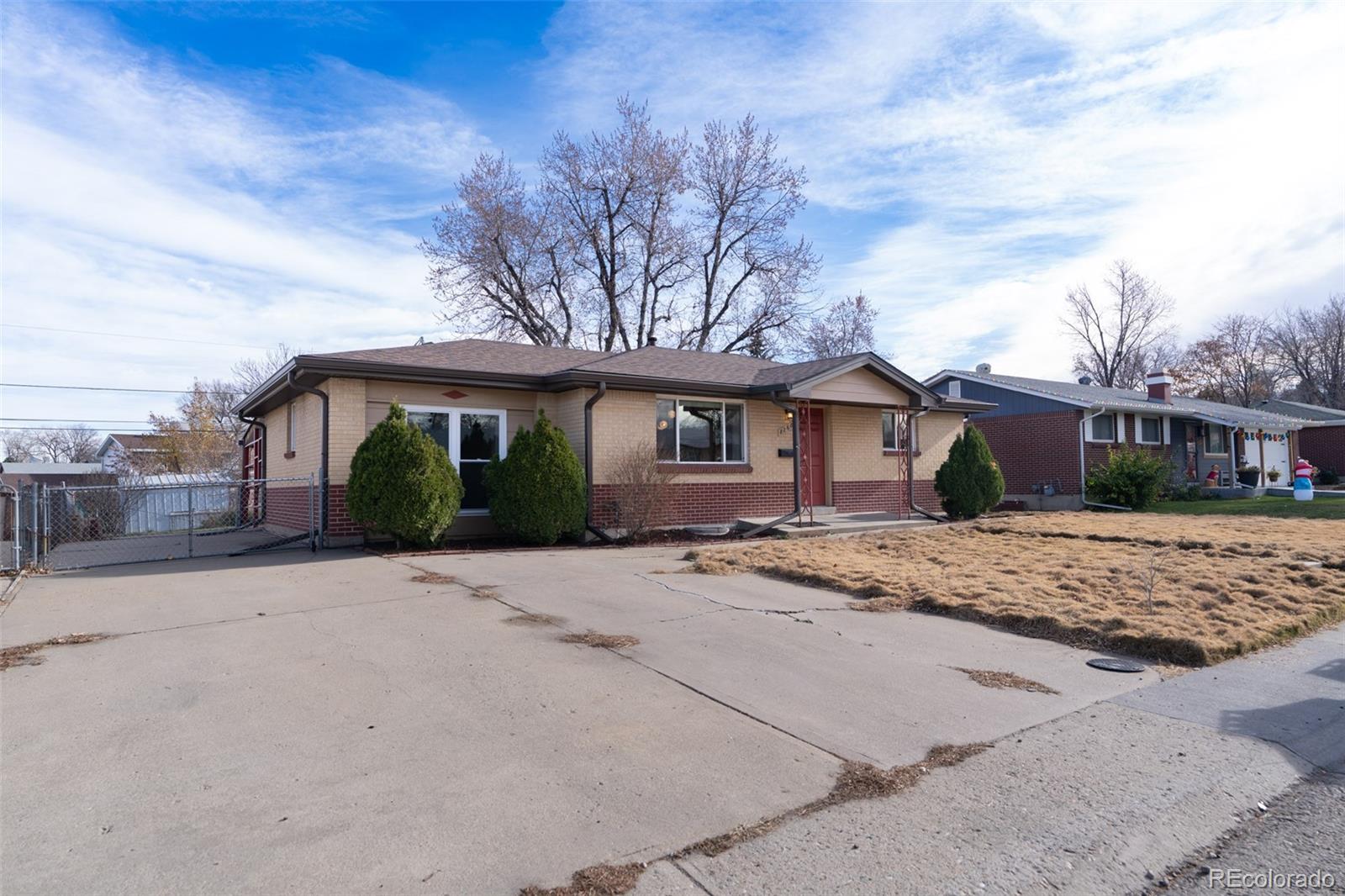 MLS Image #2 for 8268  loretta drive,denver, Colorado