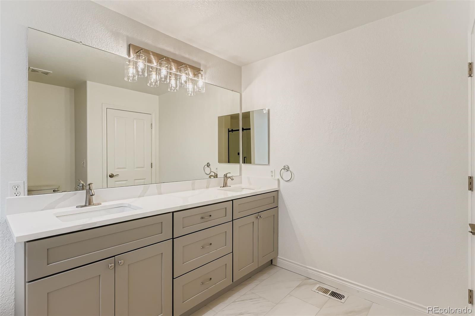 MLS Image #15 for 8376 s garland way,littleton, Colorado