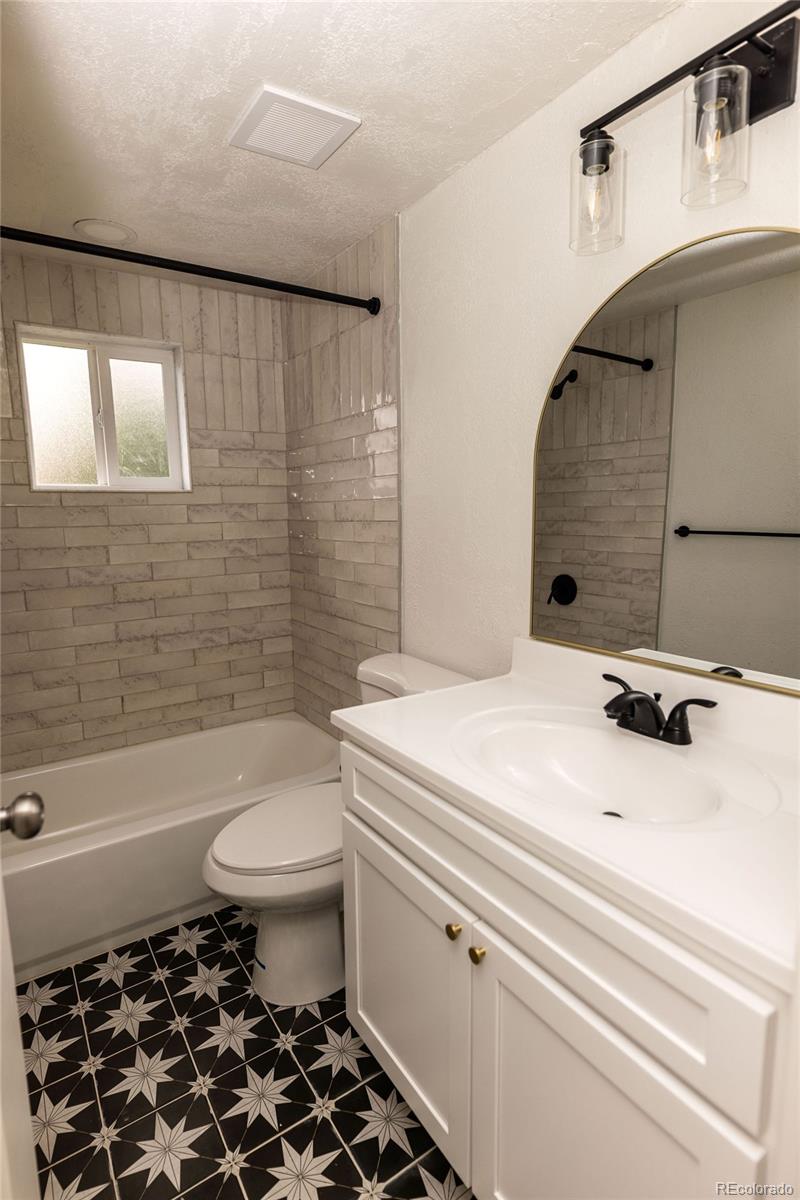 MLS Image #17 for 379  2nd street street,center, Colorado