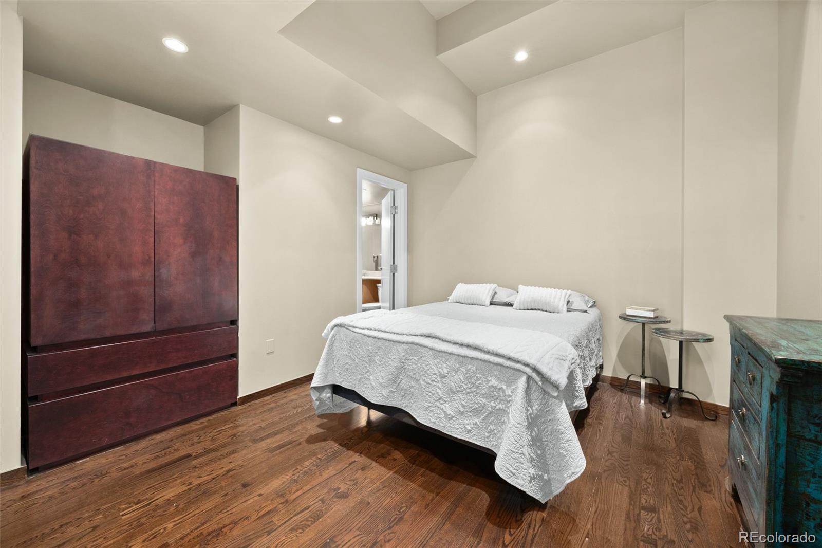 MLS Image #22 for 1800  lawrence street 505,denver, Colorado