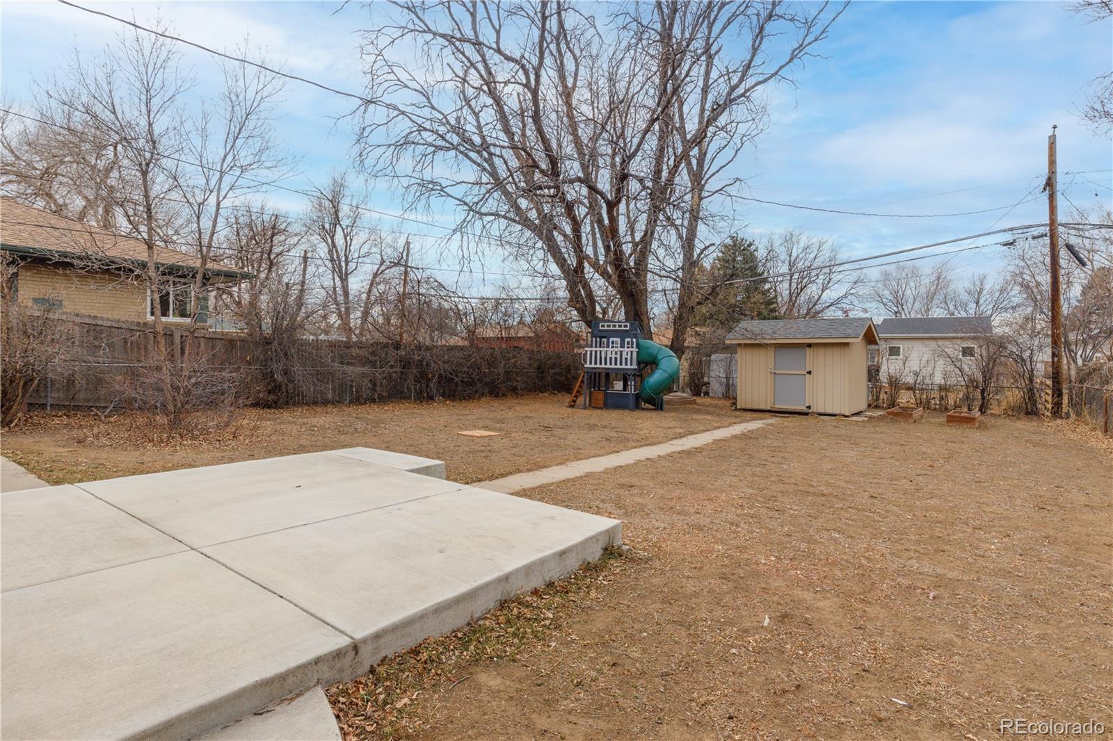 MLS Image #11 for 2217 s cherry street,denver, Colorado