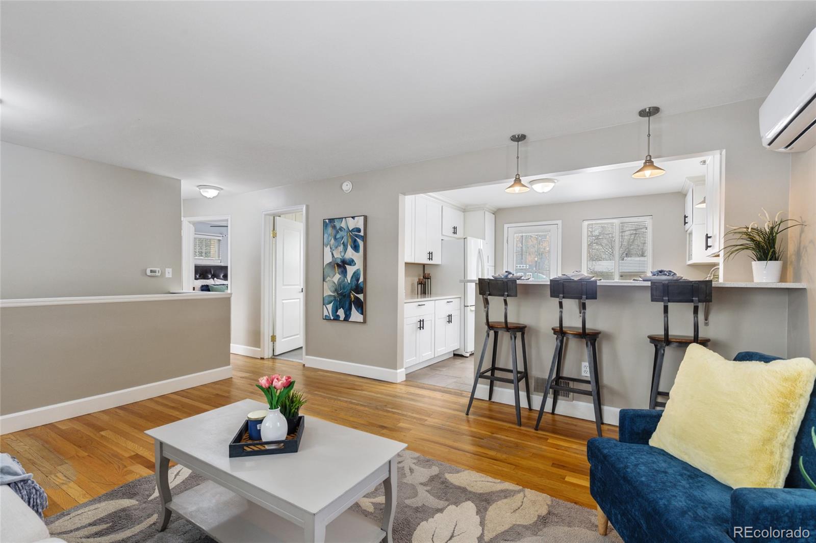 MLS Image #13 for 2217 s cherry street,denver, Colorado