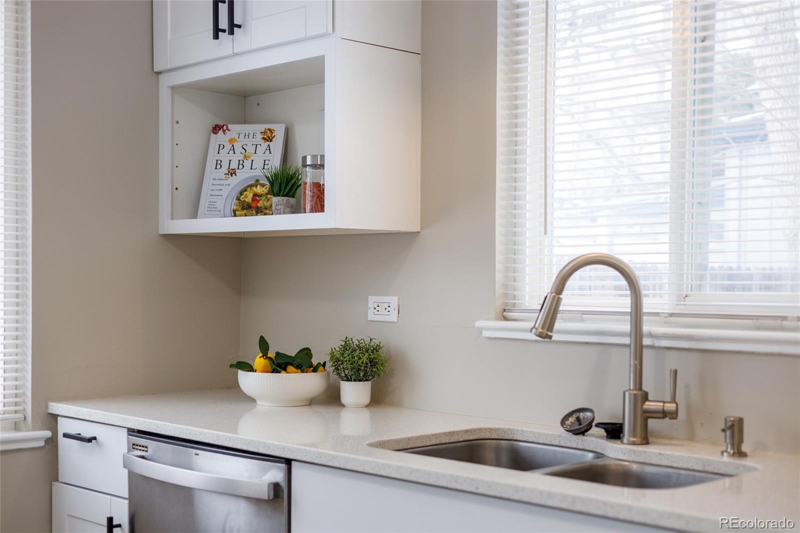 MLS Image #21 for 2217 s cherry street,denver, Colorado