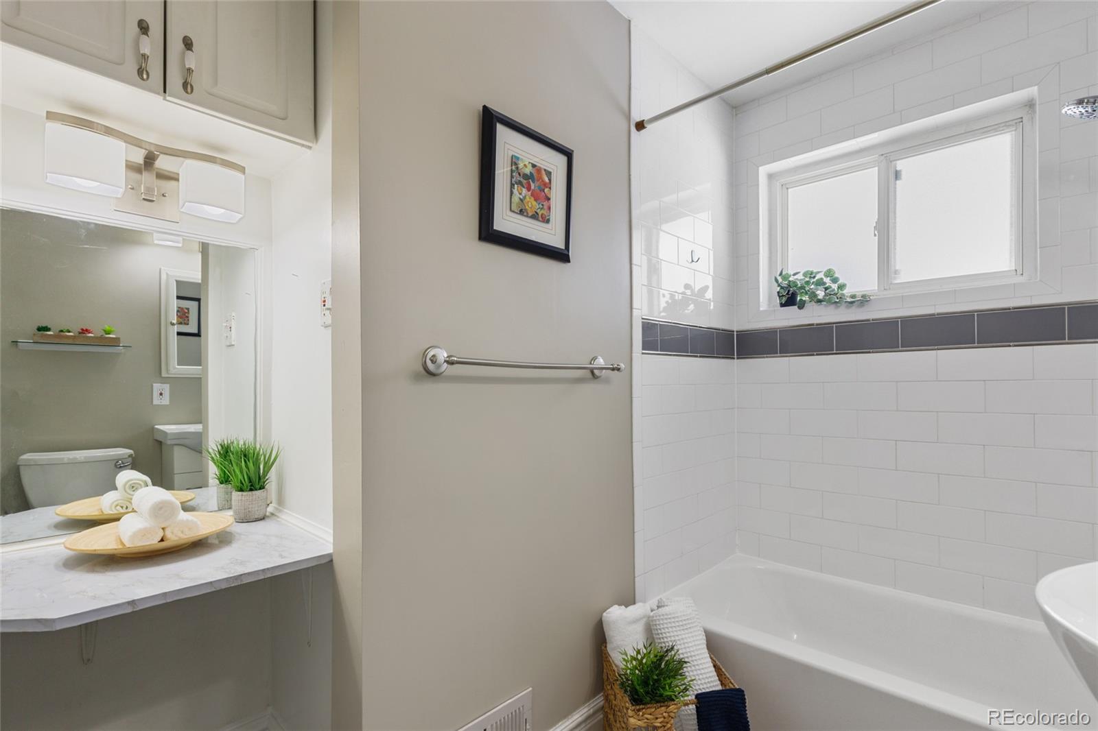 MLS Image #27 for 2217 s cherry street,denver, Colorado