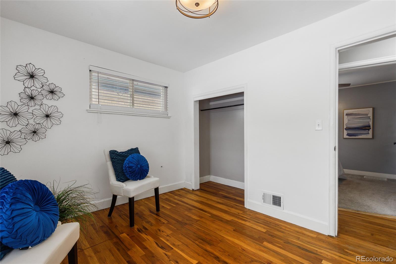 MLS Image #29 for 2217 s cherry street,denver, Colorado