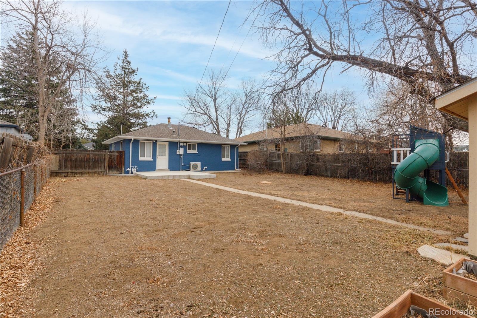 MLS Image #36 for 2217 s cherry street,denver, Colorado
