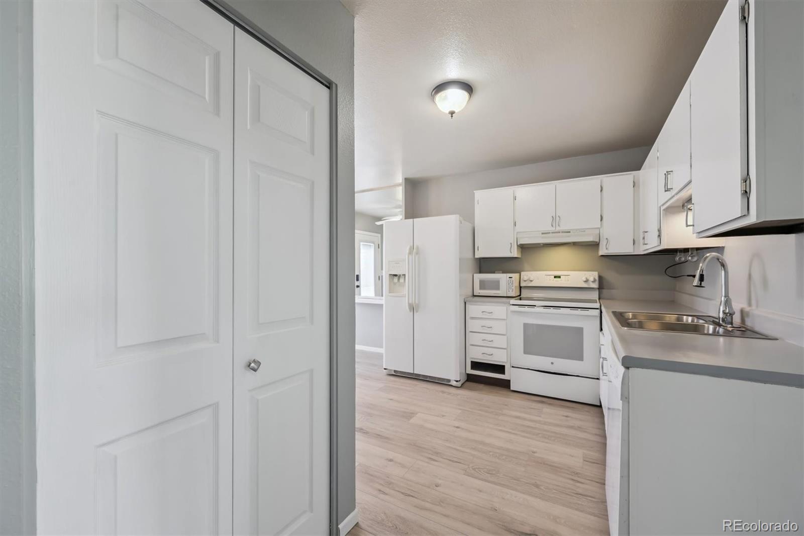 MLS Image #5 for 5771 w 92nd avenue,westminster, Colorado