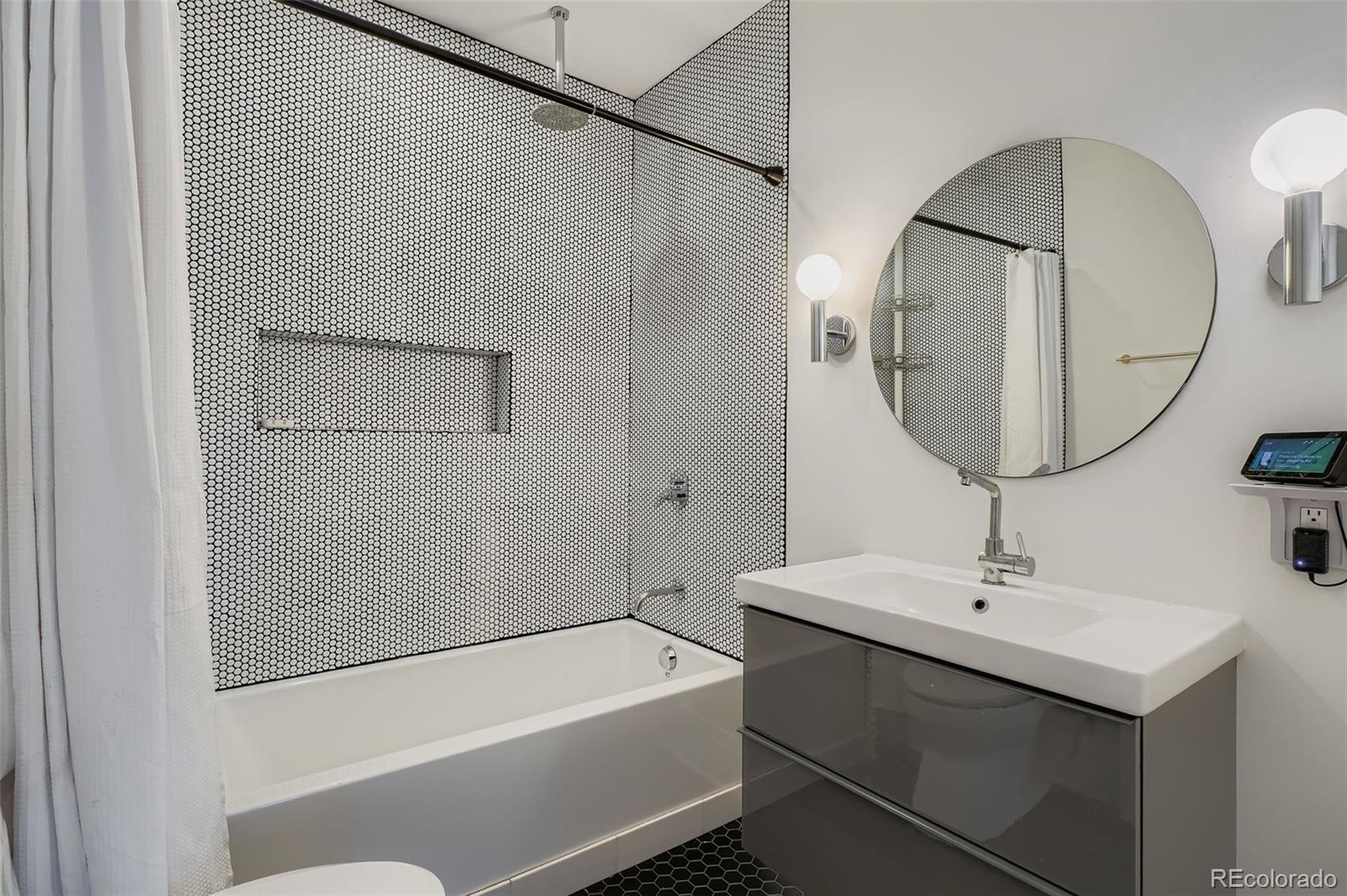 MLS Image #14 for 3216  vine street,denver, Colorado