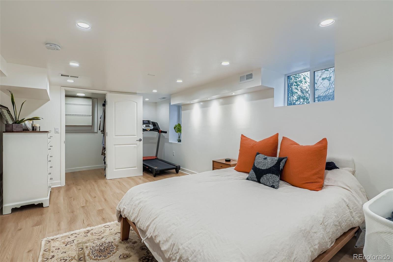 MLS Image #18 for 3216  vine street,denver, Colorado