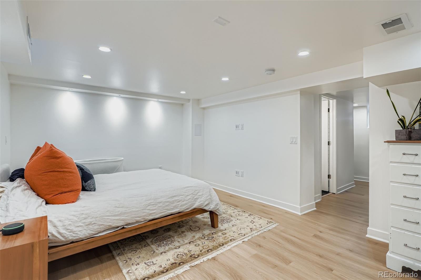 MLS Image #21 for 3216  vine street,denver, Colorado