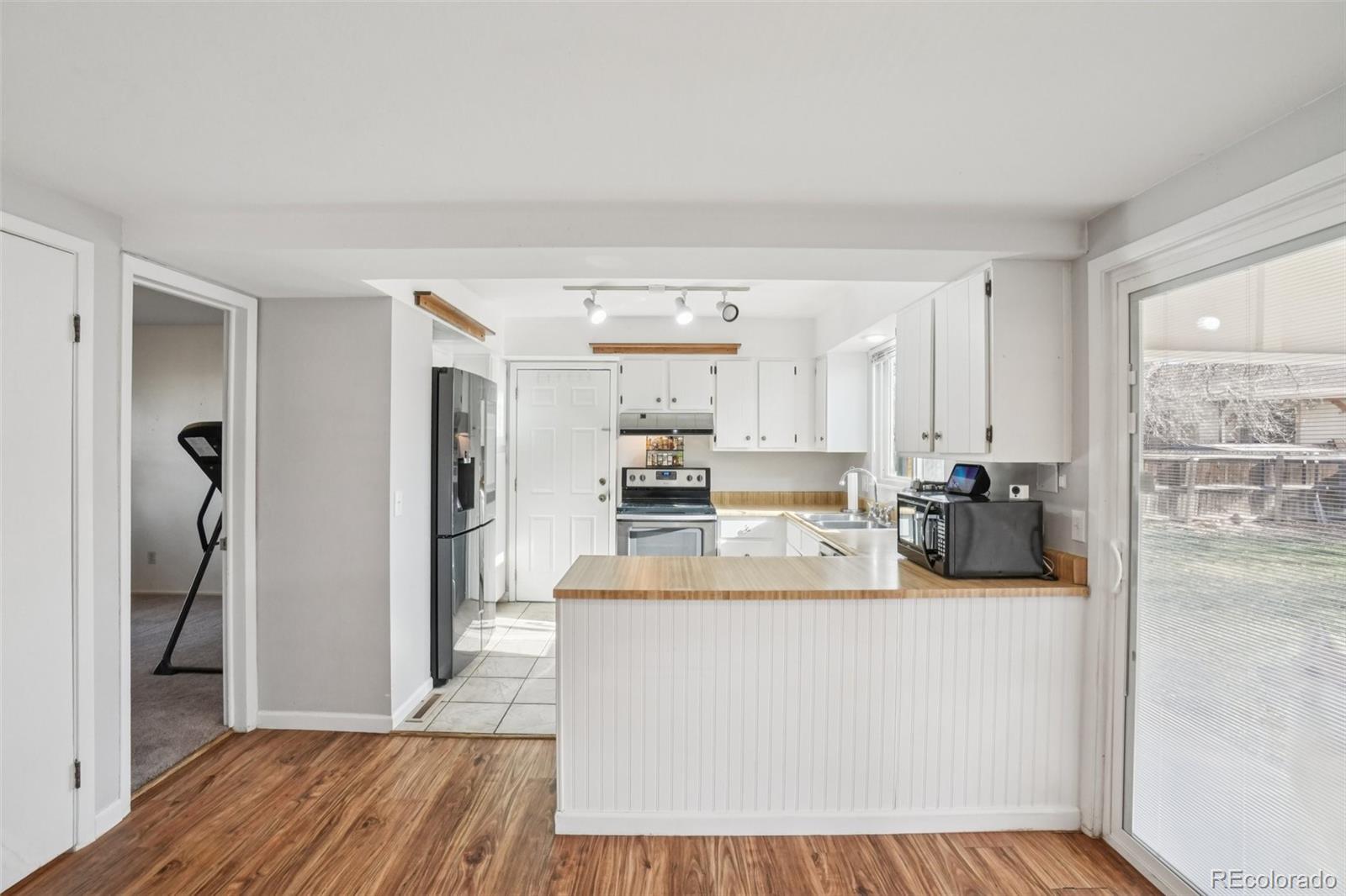 MLS Image #11 for 16646 e rice circle,aurora, Colorado