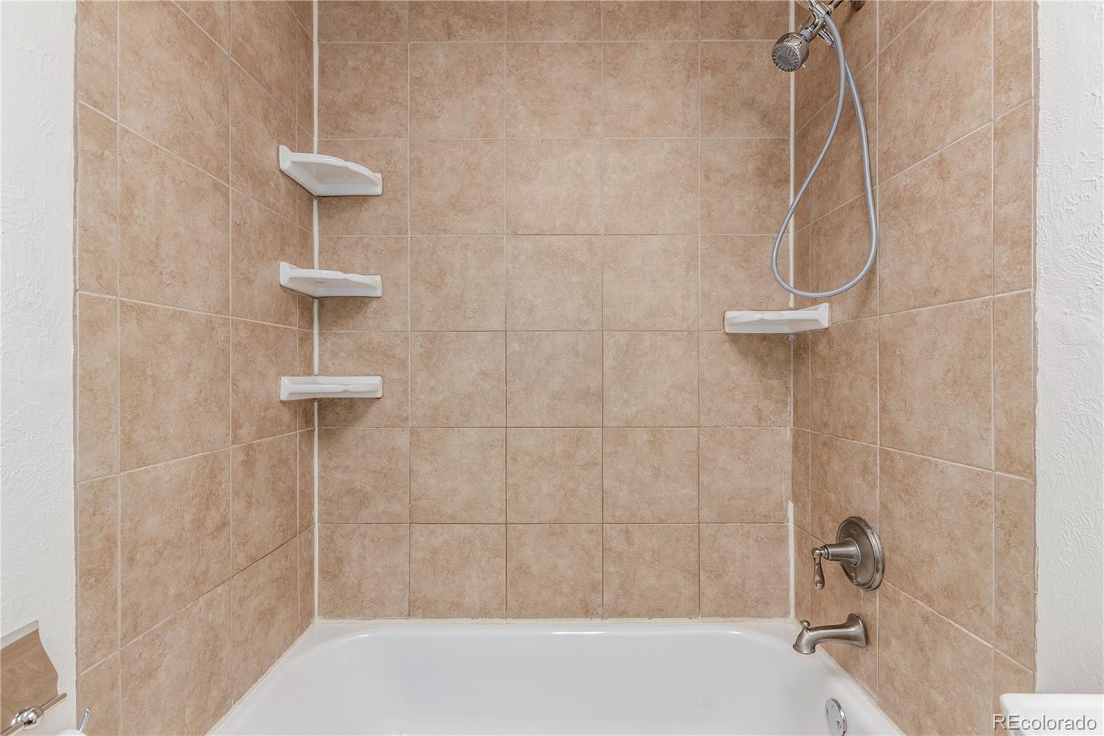 MLS Image #12 for 914  arrawanna street,colorado springs, Colorado