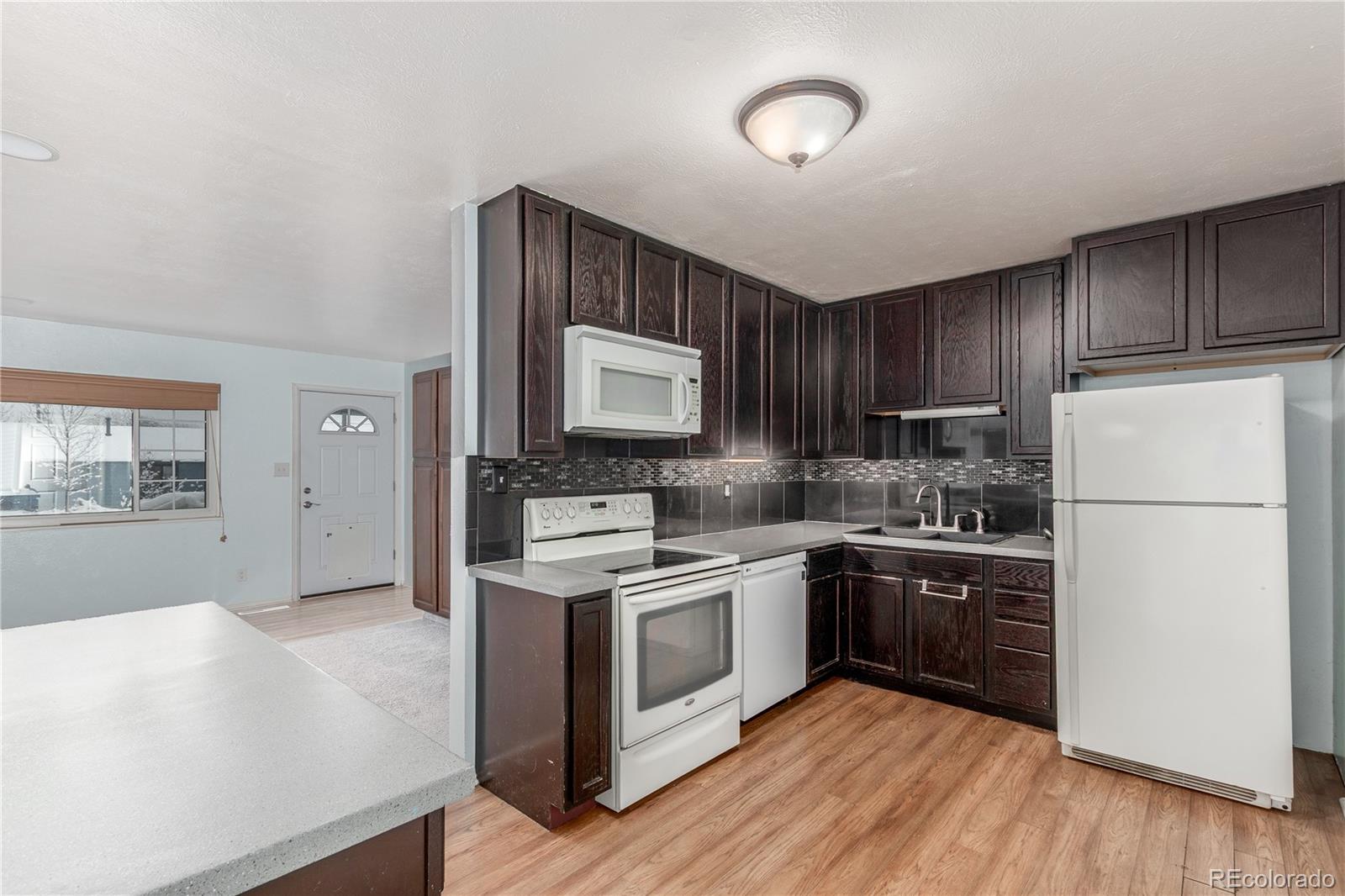 MLS Image #6 for 914  arrawanna street,colorado springs, Colorado