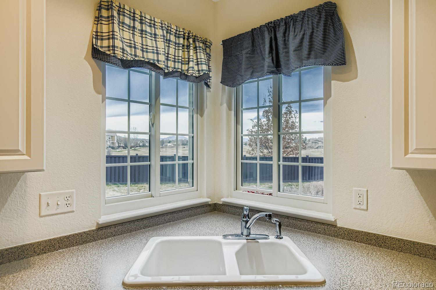 MLS Image #12 for 13689  boulder point,broomfield, Colorado