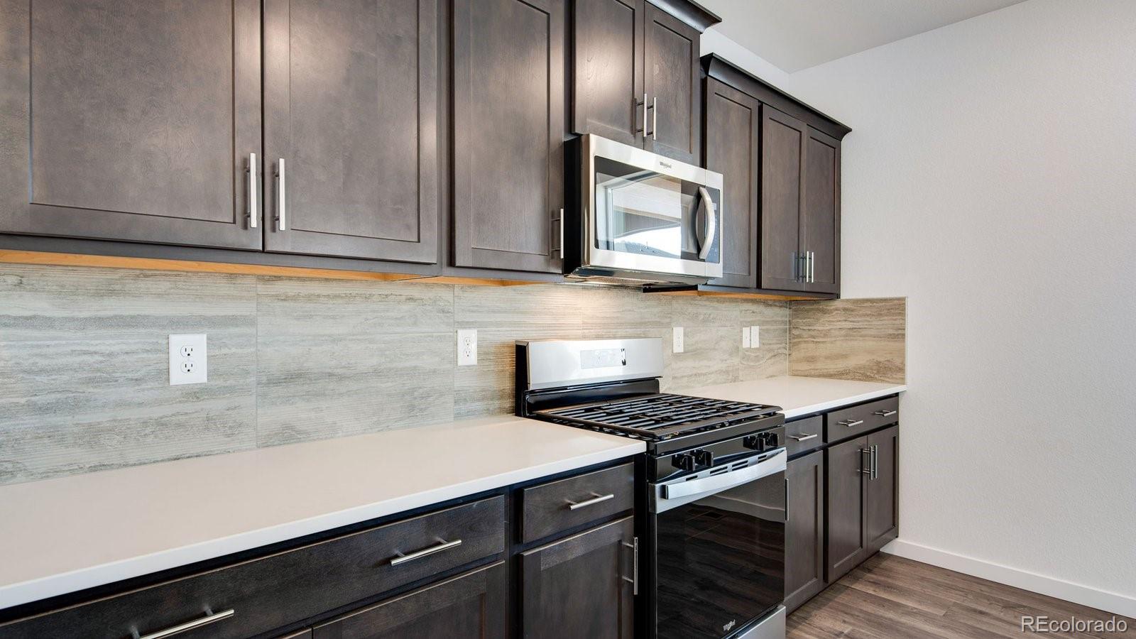 MLS Image #17 for 812 n deer park street,watkins, Colorado