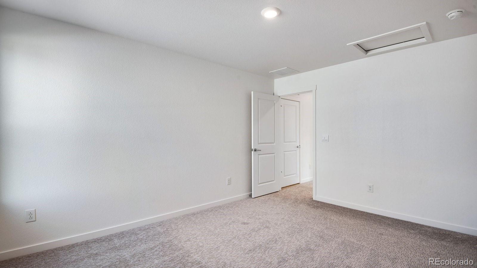 MLS Image #37 for 812 n deer park street,watkins, Colorado