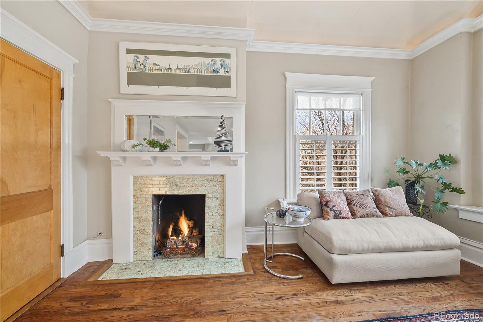 MLS Image #14 for 939 n pearl street c,denver, Colorado