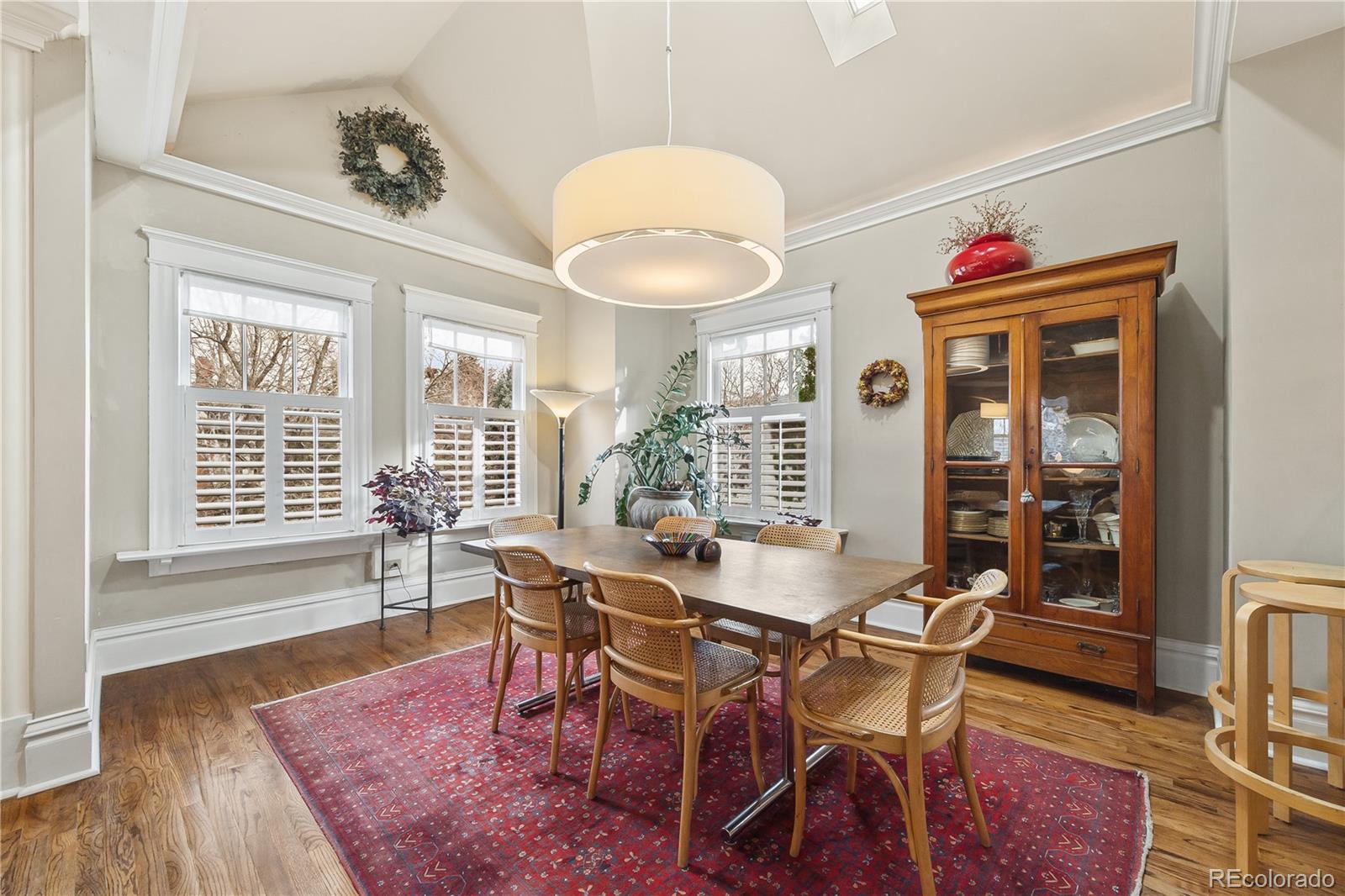 MLS Image #17 for 939 n pearl street c,denver, Colorado